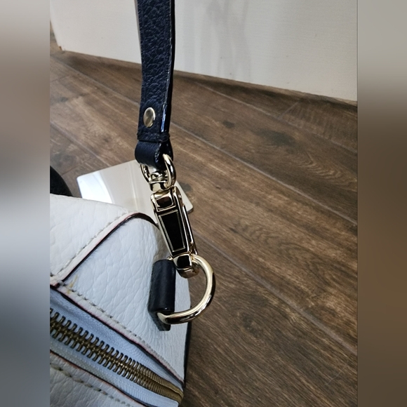 Kate Spade Southport Avenue Satchel - Picture 12 of 13